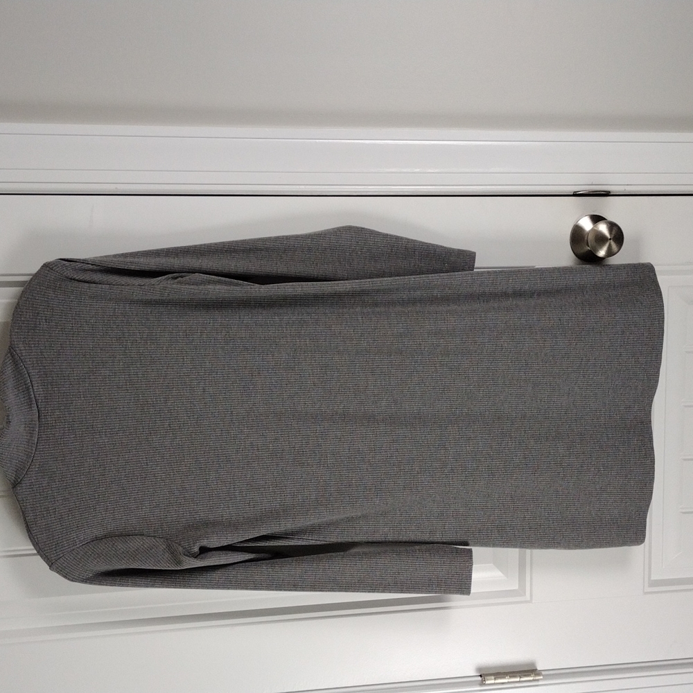 H&M Gray Ribbed Turtleneck Dress Size Small - Picture 2 of 6